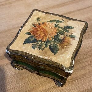 Vintage Florentia Wooden Jewelry Trinket Box Italy Floral Footed Hinged